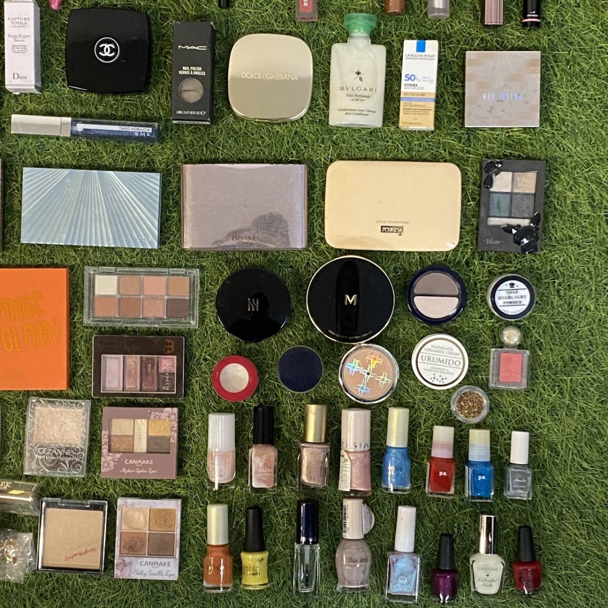 新品 未使用品あり CHANEL MAC DIOR D&C RMK BVLGARI 等 化粧品 100点 以上 大量 まとめ ファンデーション 口紅 コンシーラー_画像5