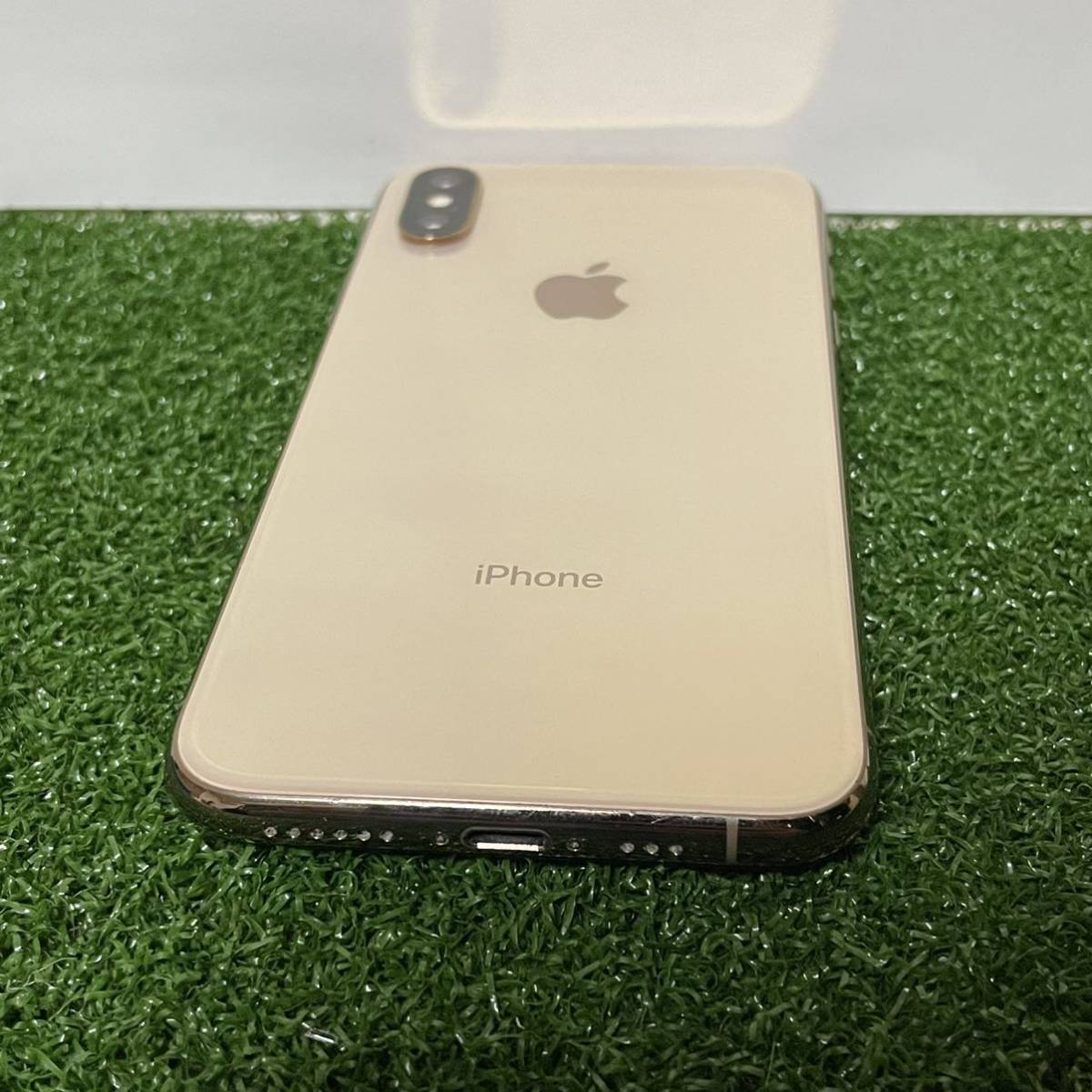 iPhone XS 64GB ゴールド MTE22J/A 部品取り アクティベーションロック有 画面漏れ_画像4