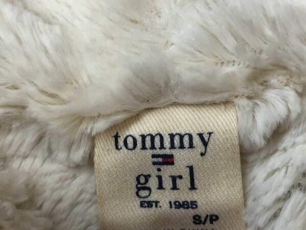 TOMMY GIRL ...  оборотная сторона ...  вязаный   ...  жилет  S/P  чай   слоновая кость 