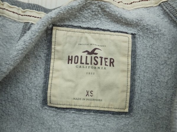 HOLLISTER ホリスター レディース 裏起毛 ロゴ刺繍 スウェットトレーナー 小さいサイズ XS グレー_画像2