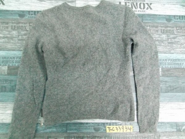 BENETTON Benetton lady's V neck knitted sweater gray 