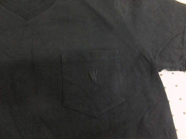 Coen コーエン メンズ くま ワンポイント刺繍入り ポケット付き Vネック Tシャツ 黒 ブラック S_画像3
