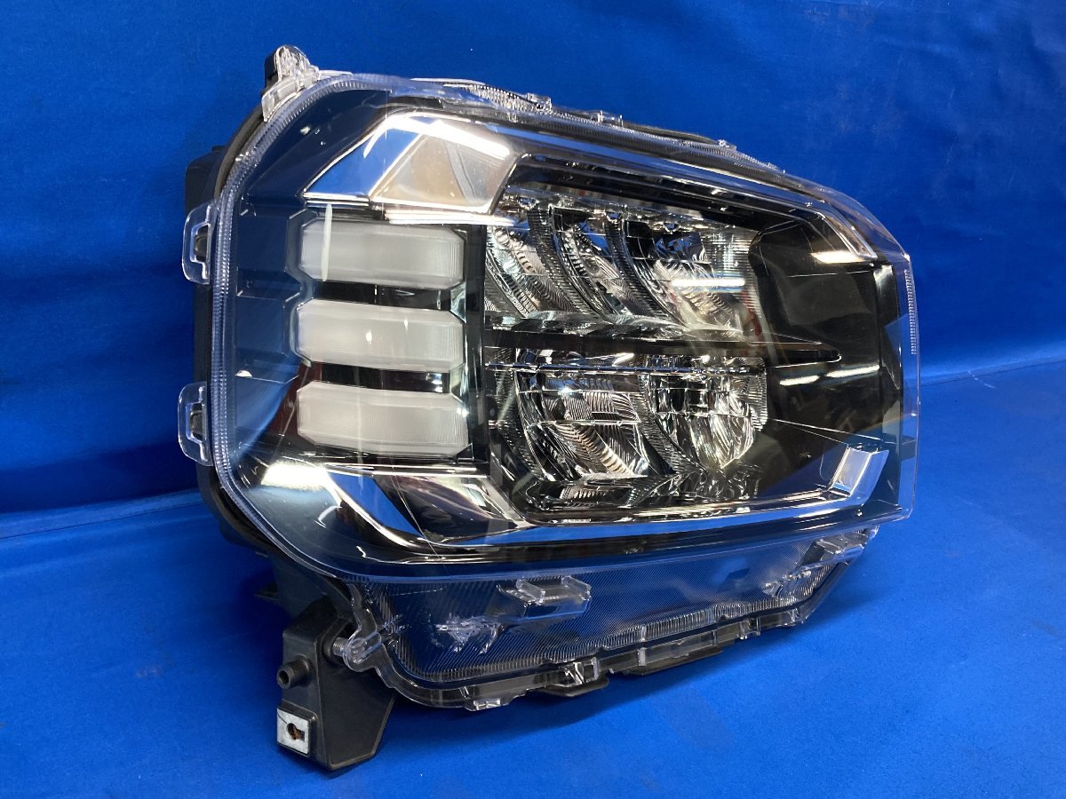 ダイハツ タフト G Gターボ LA910S 右ヘッドライト KOITO 100-6907D LED 刻印:G [J-254]_画像2