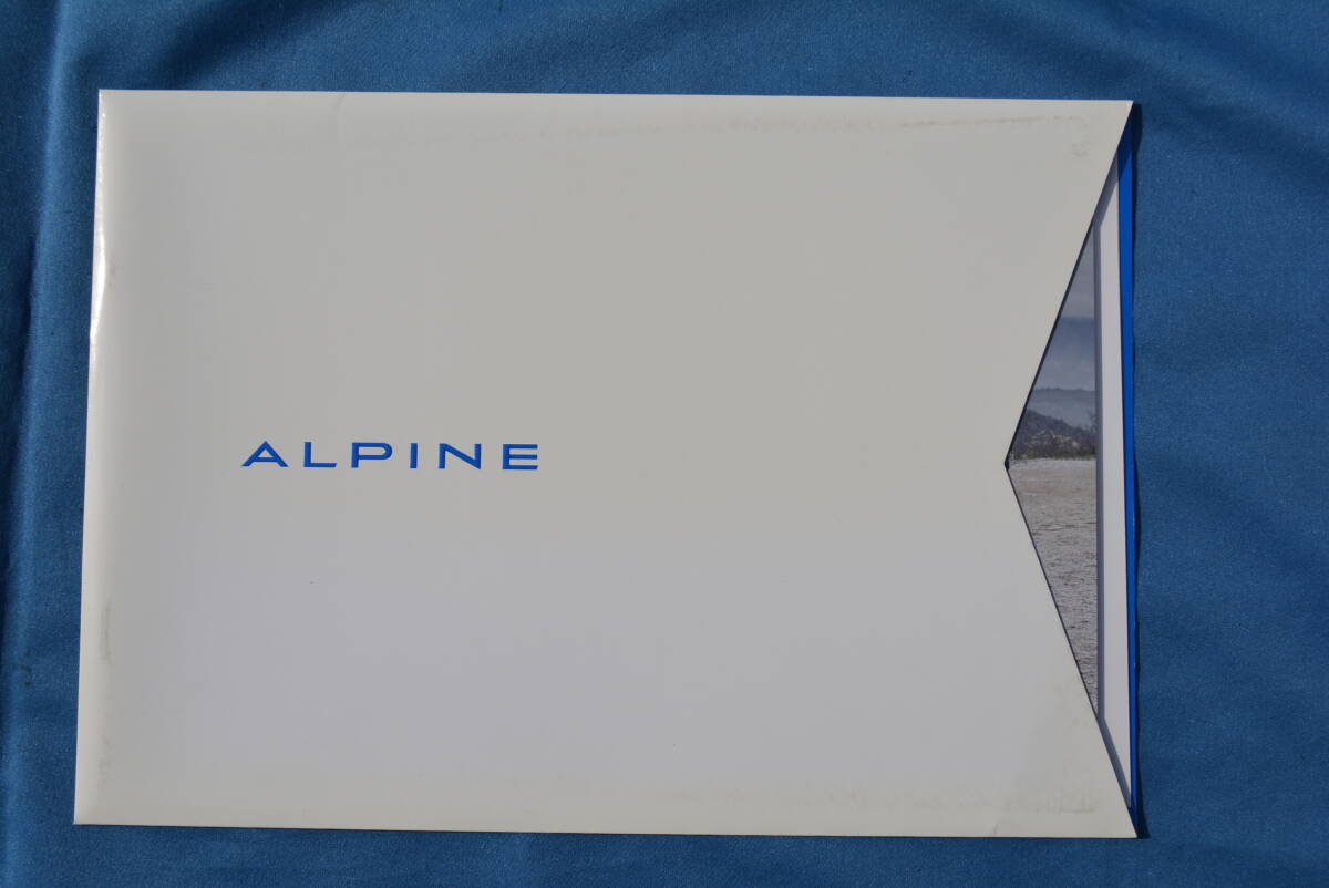 ALPINE A110 PURE & LINEAGE / アルピーヌ　A110　ピュア＆リネージュ　カタログ　USED品_画像3