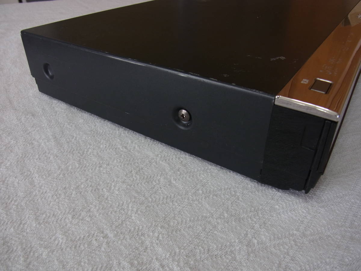 ブルーレイレコーダー　シャープ　BD-W1500　2013年製　1TB　2番組同時録画　動作確認済み　新品代替リモコン,各種ケーブルつき_画像5