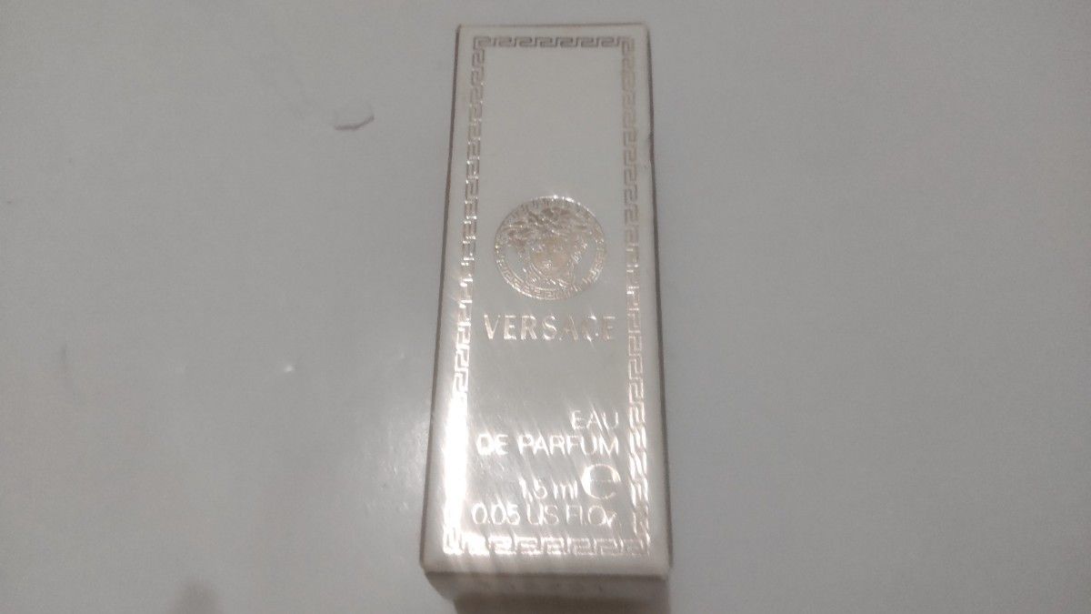 ヴェルサーチェ オーデパルファム (チューブサンプル) EDP・BT 1.5ml 香水 フレグランス VERSACE BOTTLE