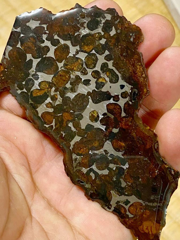  rare cosmos power pala site meteorite se Rico meteorite stone iron meteorite high quality meteorite .. better fortune .. work .up luck with money up the earth . almost same age. valuable . stone iron meteorite.