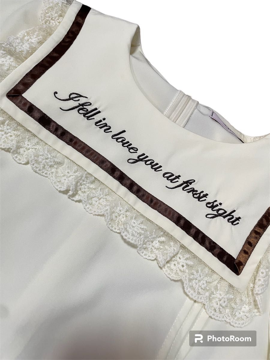 アンクルージュ　フリル　ブラウス　襟　刺繍　 ホワイト 長袖ブラウス トップス 白 シャツ