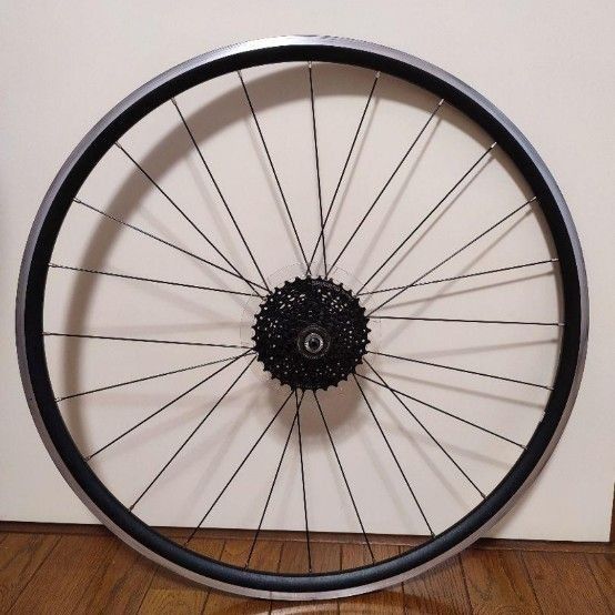 GIANT escape r3 後輪スプロケ付き クリンチャー ホイール リア GIANT escape r3 後輪スプロケ付き クリンチャー ホイール リア