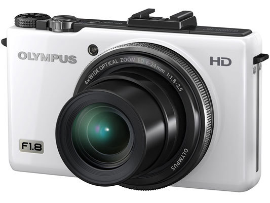 13930円 ☆新品・未使用☆オリンパス XZ-1 白 + ソフトケース 13930円 ☆新品・未使用☆オリンパス XZ-1 白 + ソフトケース