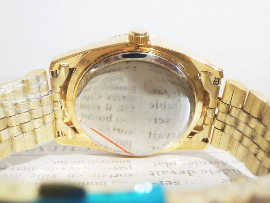 ◆ WLISTH クオーツ式 デイデイト　腕時計　金色_画像4