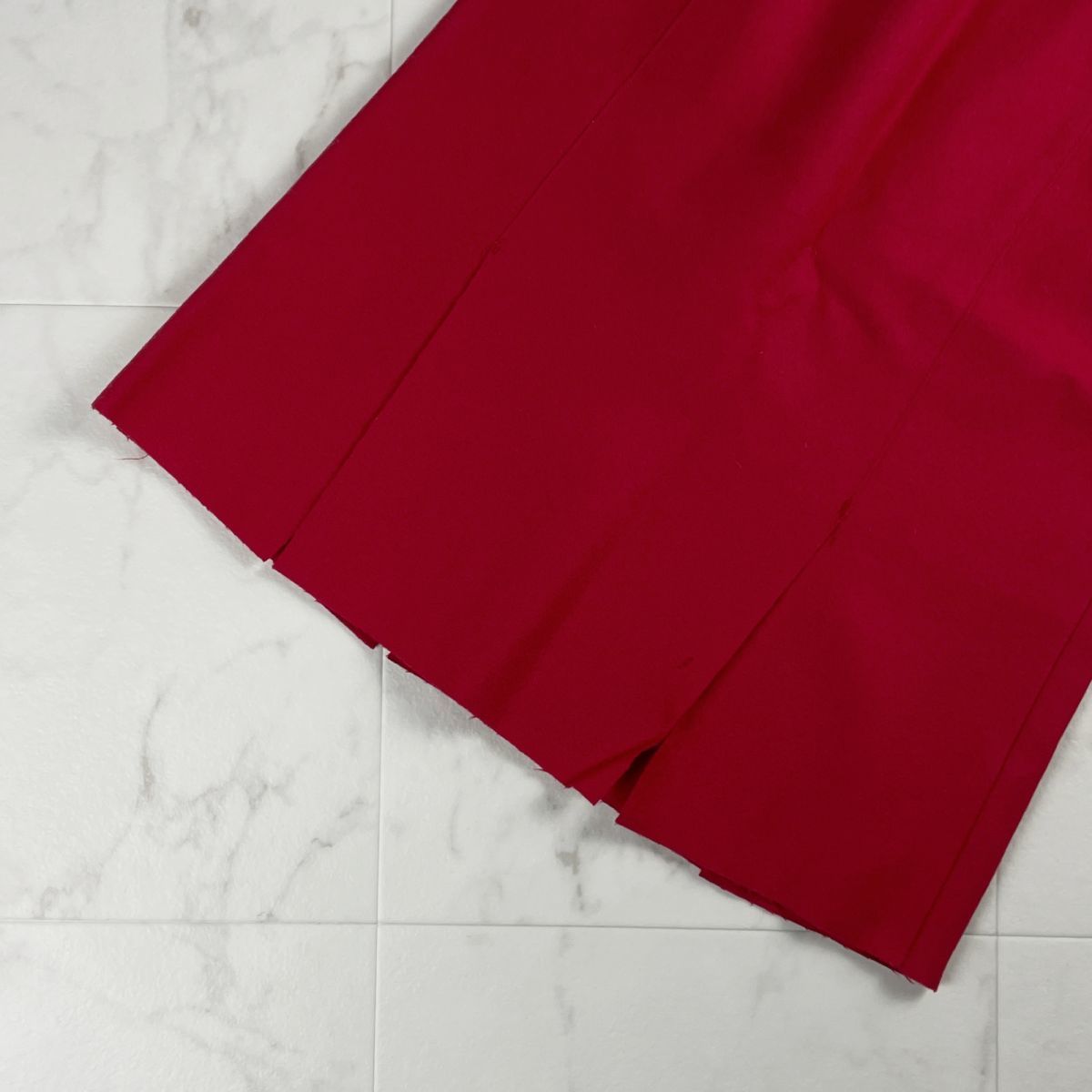 美品 Harrods ハロッズ ウール混 裾デザインスカート サイドジップ 膝丈 裏地あり 赤 レッド サイズ1*LC1423_画像4