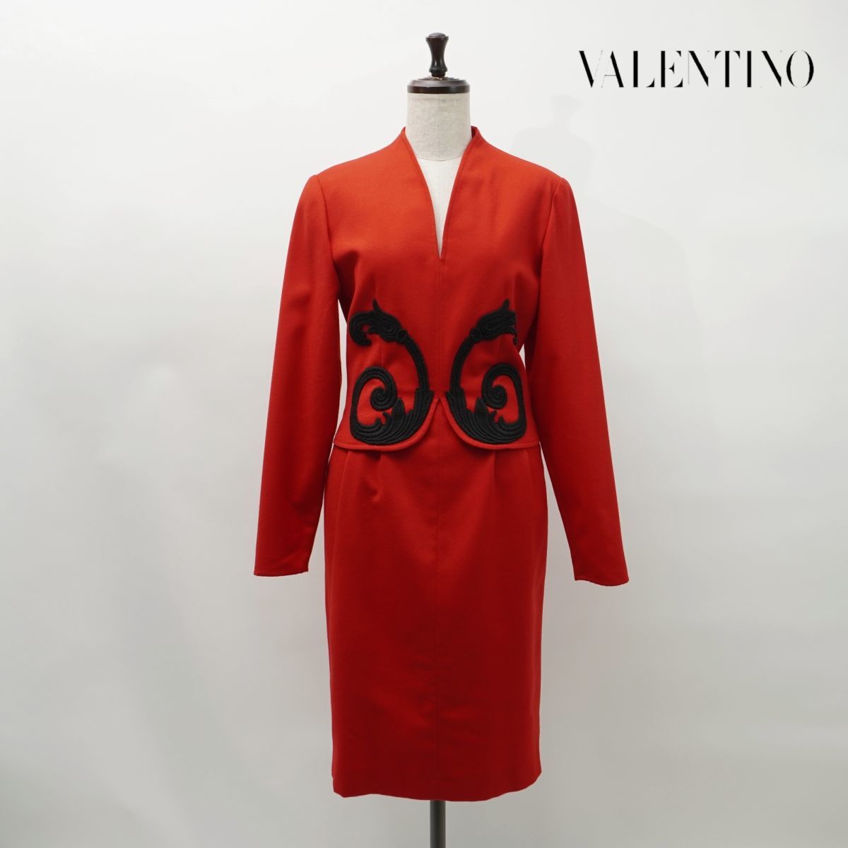 美品 VALENTINO GARAVANI ヴァレンティノ ガラヴァーニ ウエストデザイン刺繍 レイヤードタイトワンピース レディース 赤 サイズ40*MC105