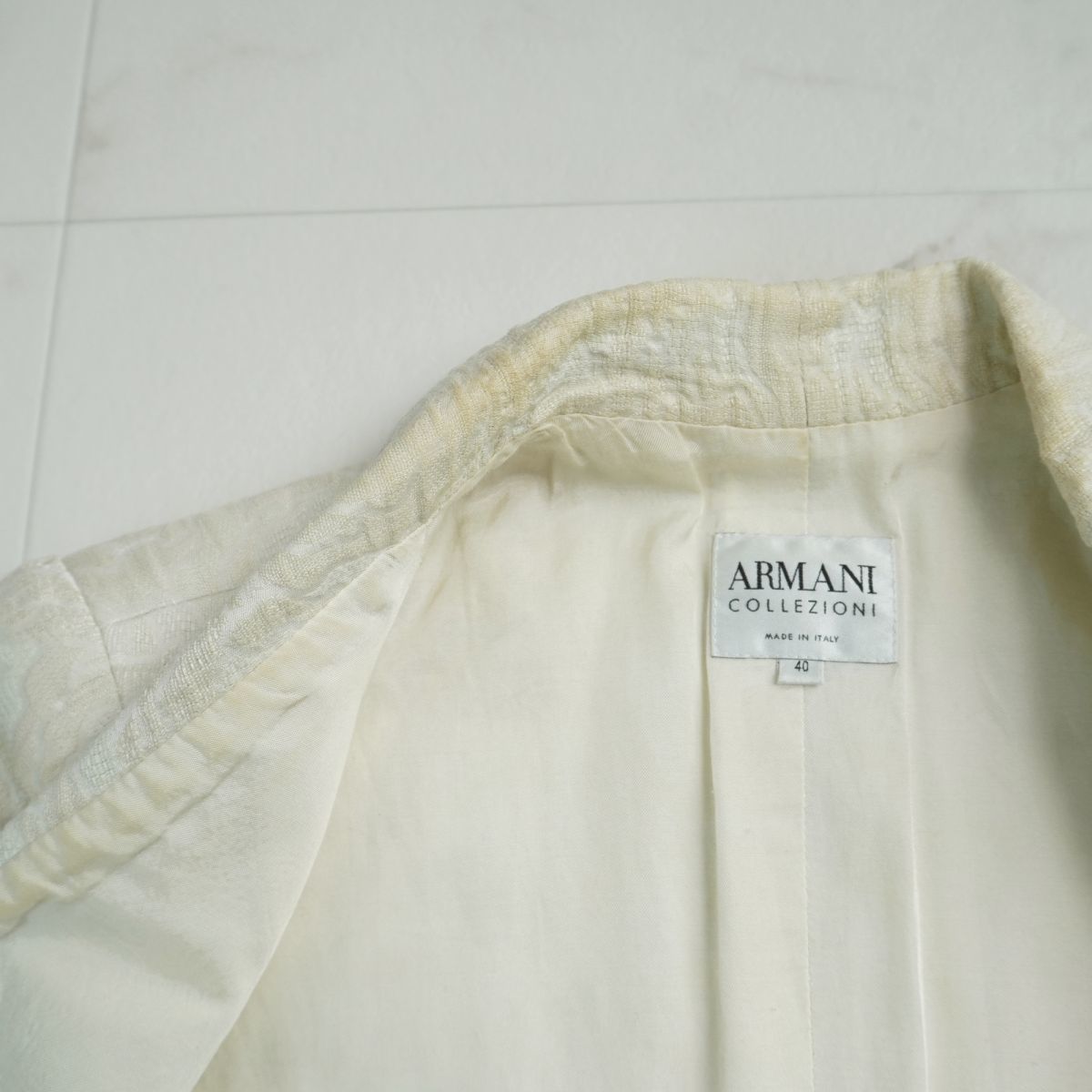 ARMANI COLLEZIONI Armani koretso-ni Jaguar do выставить короткий рукав жакет оборка юбка женский бежевый размер 40,38*MC117