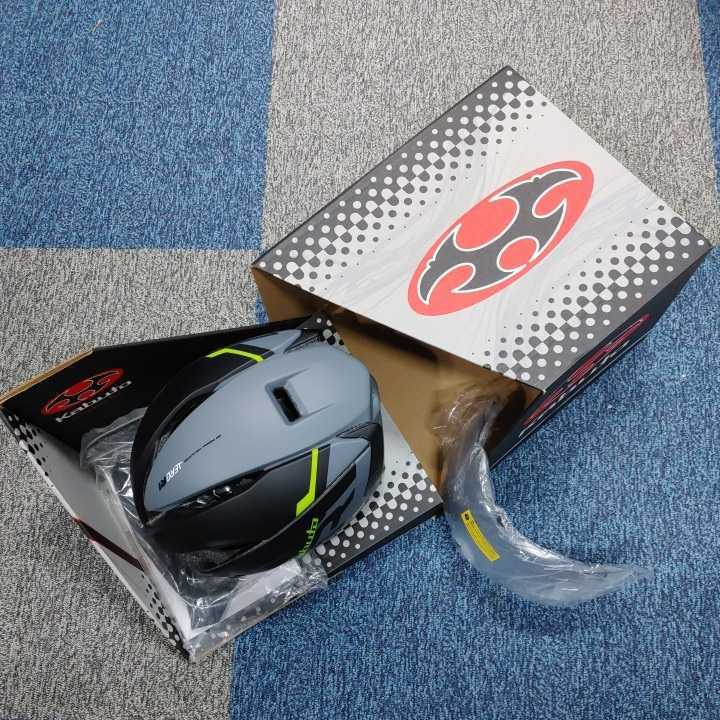 【ヘルメット】OGK（AERO-R1）ブラック・グレー（S/M）箱付き（新品同様）の画像1