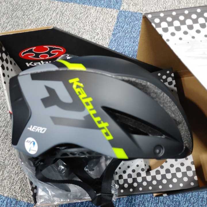 【ヘルメット】OGK（AERO-R1）ブラック・グレー（S/M）箱付き（新品同様）の画像3