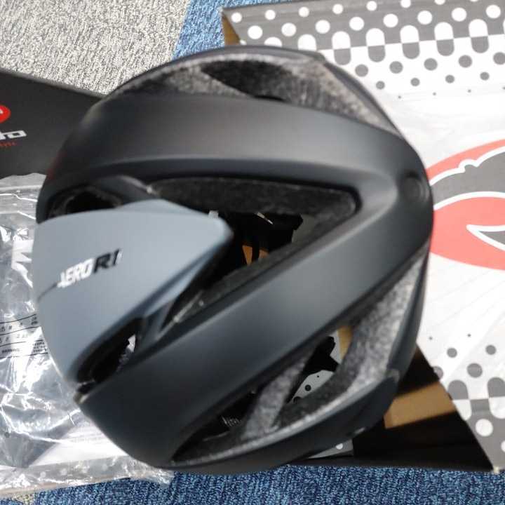 【ヘルメット】OGK（AERO-R1）ブラック・グレー（S/M）箱付き（新品同様）の画像6