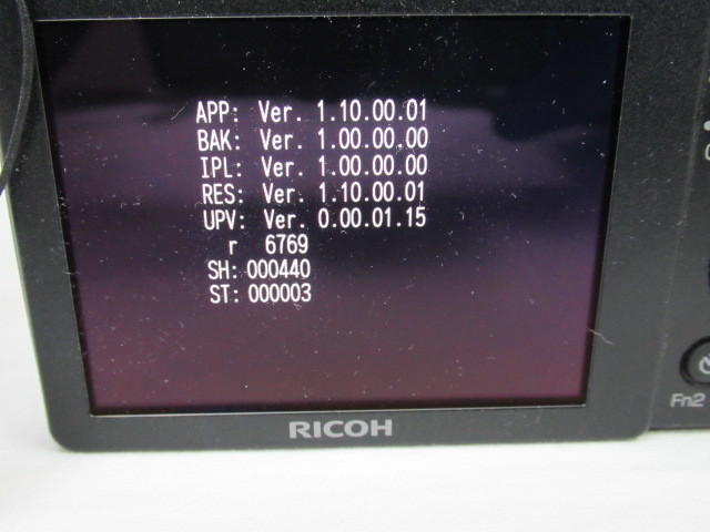 RICOH　GRⅡ　GR2　リコー　デジタルカメラ　ｆ＝18.3㎜　1：2.8　USED_画像8