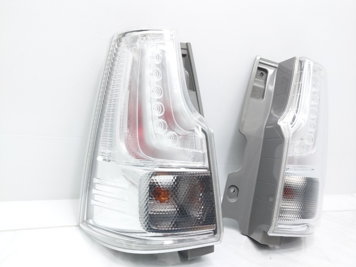 MA36S ソリオ バンディット テールランプ 左右セット LED 点灯確認済み ICHIKOH D179 クリア レンズ ライト ウインカー A2の画像4