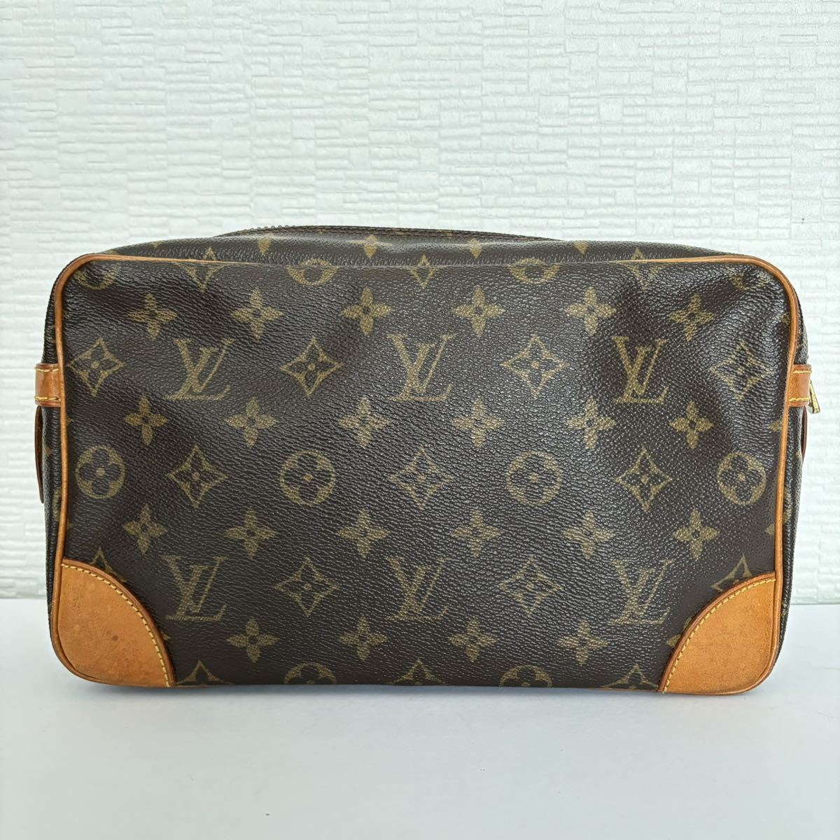 厳選された LOUIS VUITTON ルイヴィトン セカンドバッグ モノグラム