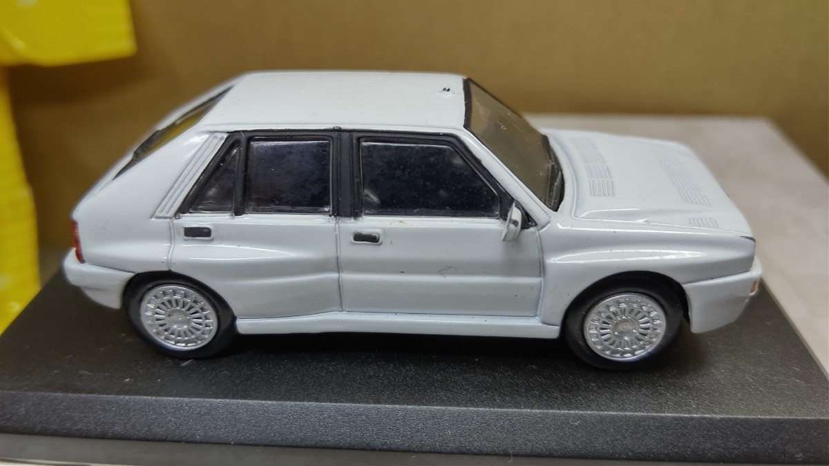 スケール 1/43 LANCIA DELTA HF INTEGRALE イタリア！ 世界の名車コレクション！ デル プラドカーコレクション！_画像7