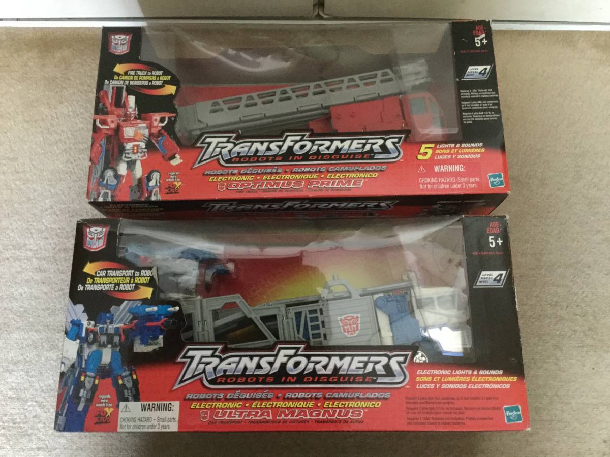 トランスフォーマー オプティマスプライム & ウルトラマグナス 2品セット カーロボット スーパーファイヤーコンボイ ゴッドマグナス 海外版_画像1