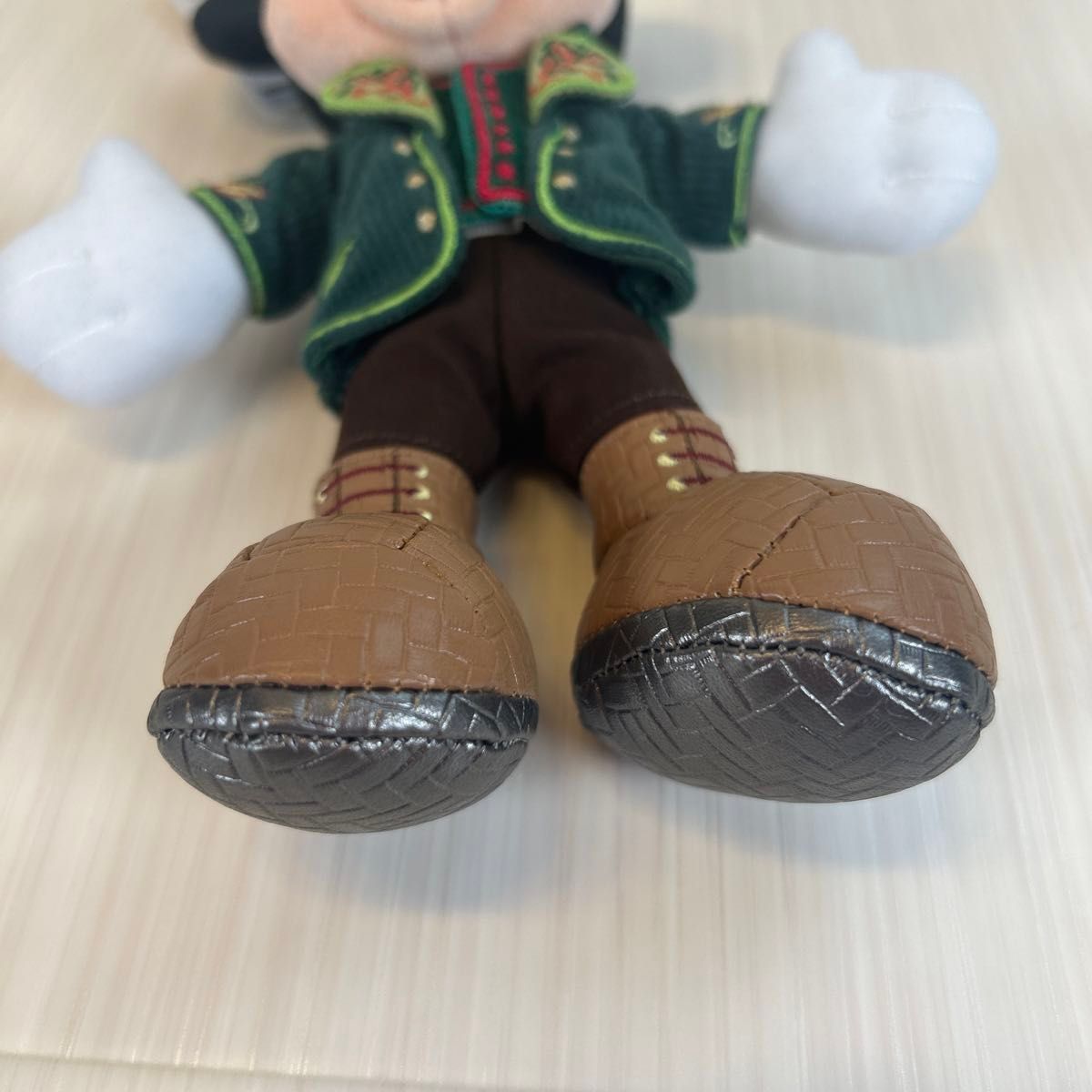 ディズニー ミッキー ぬいぐるみバッジ フォレストシアター ディズニー ミッキー ぬいぐるみバッジ フォレストシアター