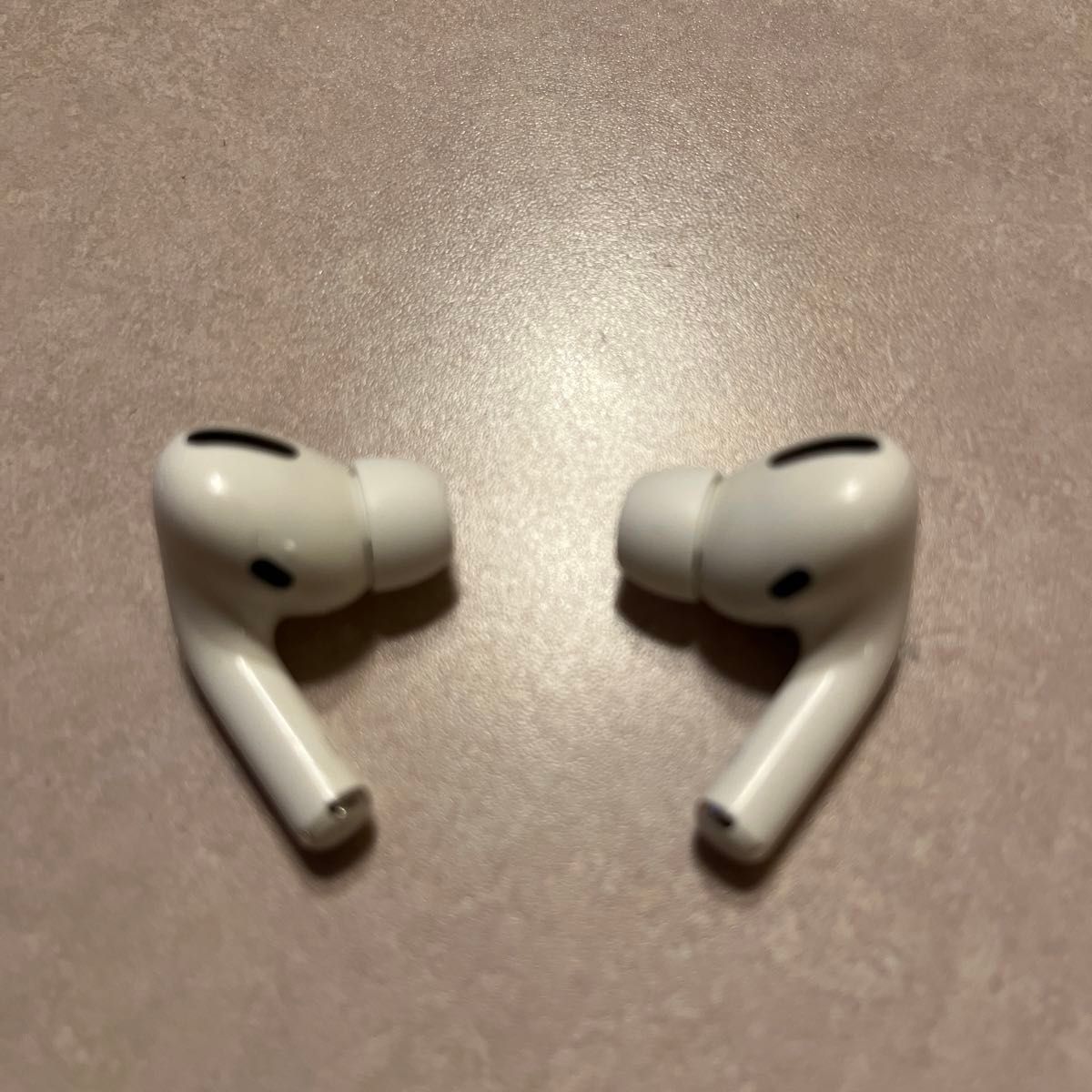 Apple Airpods Pro 第1世代 第一世代 A2190 A2083 A2084 正規品 Apple Airpods Pro 第1世代 第一世代 A2190 A2083 A2084 正規品