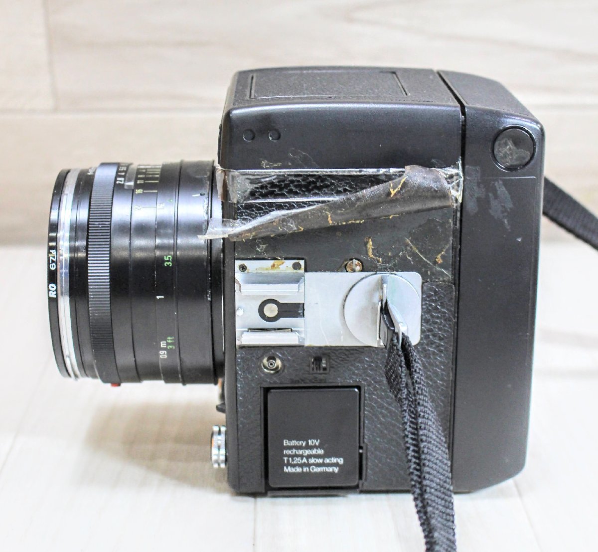 ☆現状品☆Rollei　ローライ　中判カメラ　Rolleiflex SLX Planar 1：2.8 f=80mm 動作未確認　バッテリー充電器　コードなし　A2744_画像6