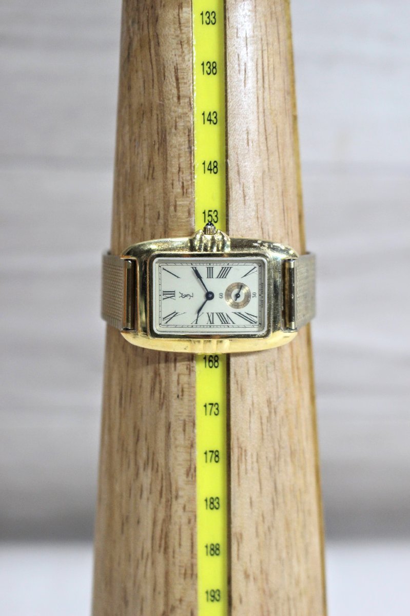 YVES SAINT LAURENT イヴ・サンローラン 腕時計　ケース径2.7cm　クォーツ　電池切れ　A2733-60_画像9