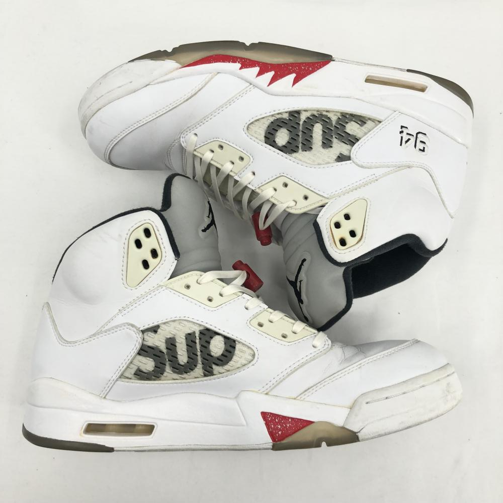 【中古】NIKE × Supreme AIR JORDAN5 RETRO SUPREME 824371-101 サイズ28cm ナイキ × シュプリーム[240017605205]_画像4