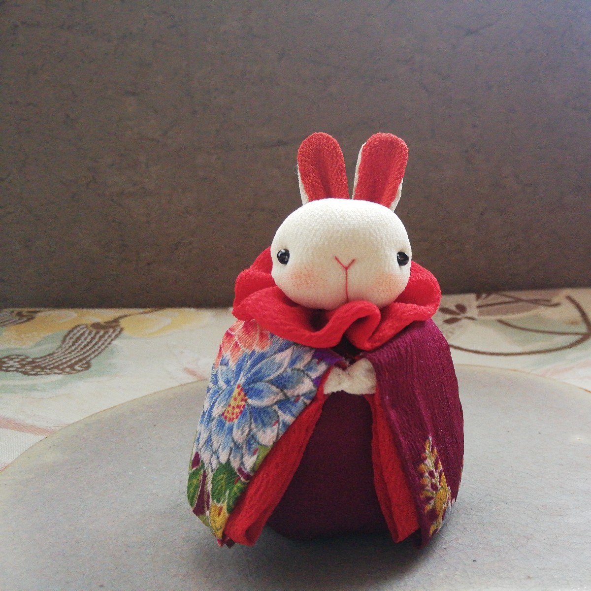 柊和◆◆ うさぎさん ◆ 兎 うさぎ 着物 古布 ちりめん細工 縮緬 ハンドメイド 手作り 和風 レトロ アンティーク 人形 ちりめん 正絹 _古布お人形♪