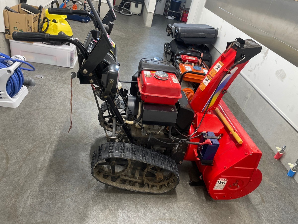 Yahoo!オークション - 青森市発 除雪機 ヤンマー Je-7HE 7馬力 Yahoo!オークション - 青森市発 除雪機 ヤンマー Je-7HE 7馬力