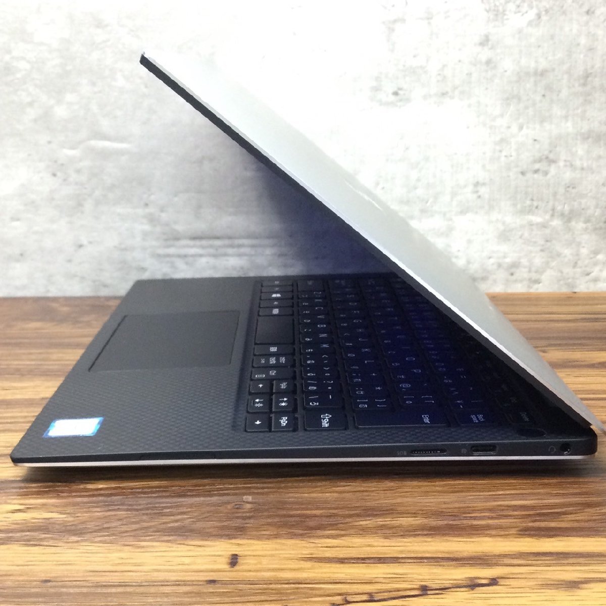 1円～ ●DELL XPS 13 9380 / Core i5 8265U (1.60GHz) / メモリ 8GB / NVMe SSD 256GB / 13.3型 フルHD (1920×1080) / Win10 Pro 64bit_画像8