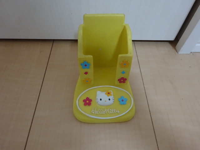 レア品 HELLO KITTY ハローキティ サンリオ キティちゃん 陶器製 レア品 HELLO KITTY ハローキティ サンリオ キティちゃん 陶器製