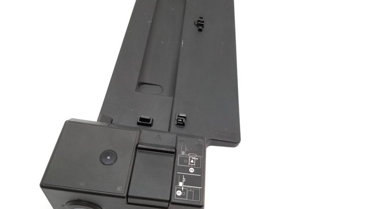 ●Lenovo　 ThinkPad Ultra Docking Station　　Type 40AJ _画像7