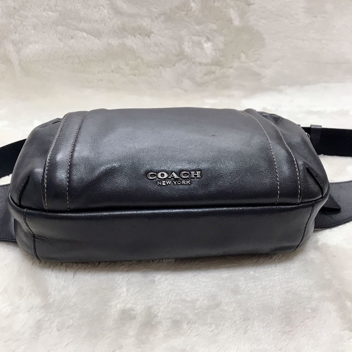 美品 COACH コーチ オールレザー ボディバッグ ウエストバッグ 男女兼用 ショルダーバッグ_画像5