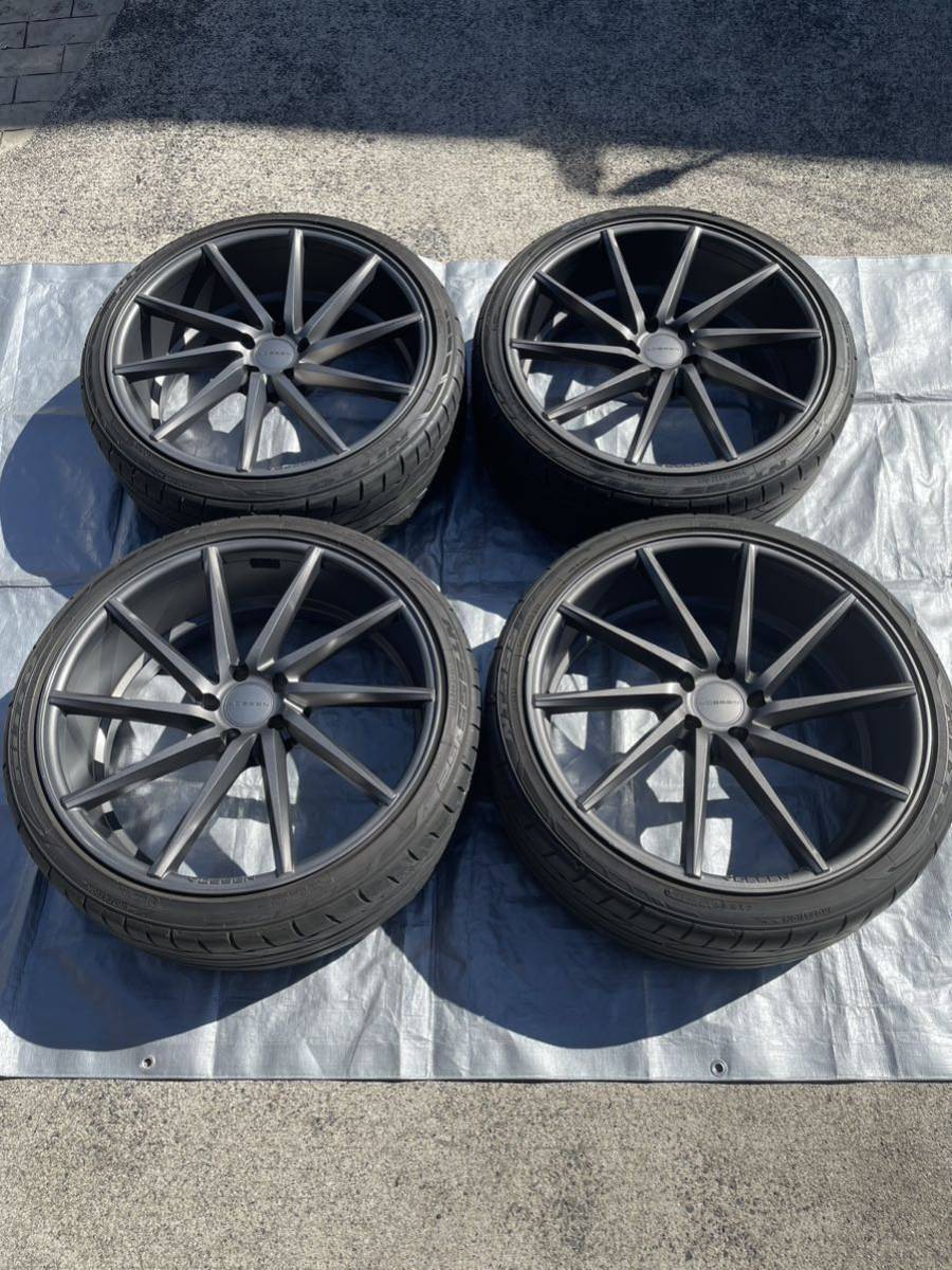 VOSSEN CVT 22インチ　9J ＋43 114.3 5穴_画像1