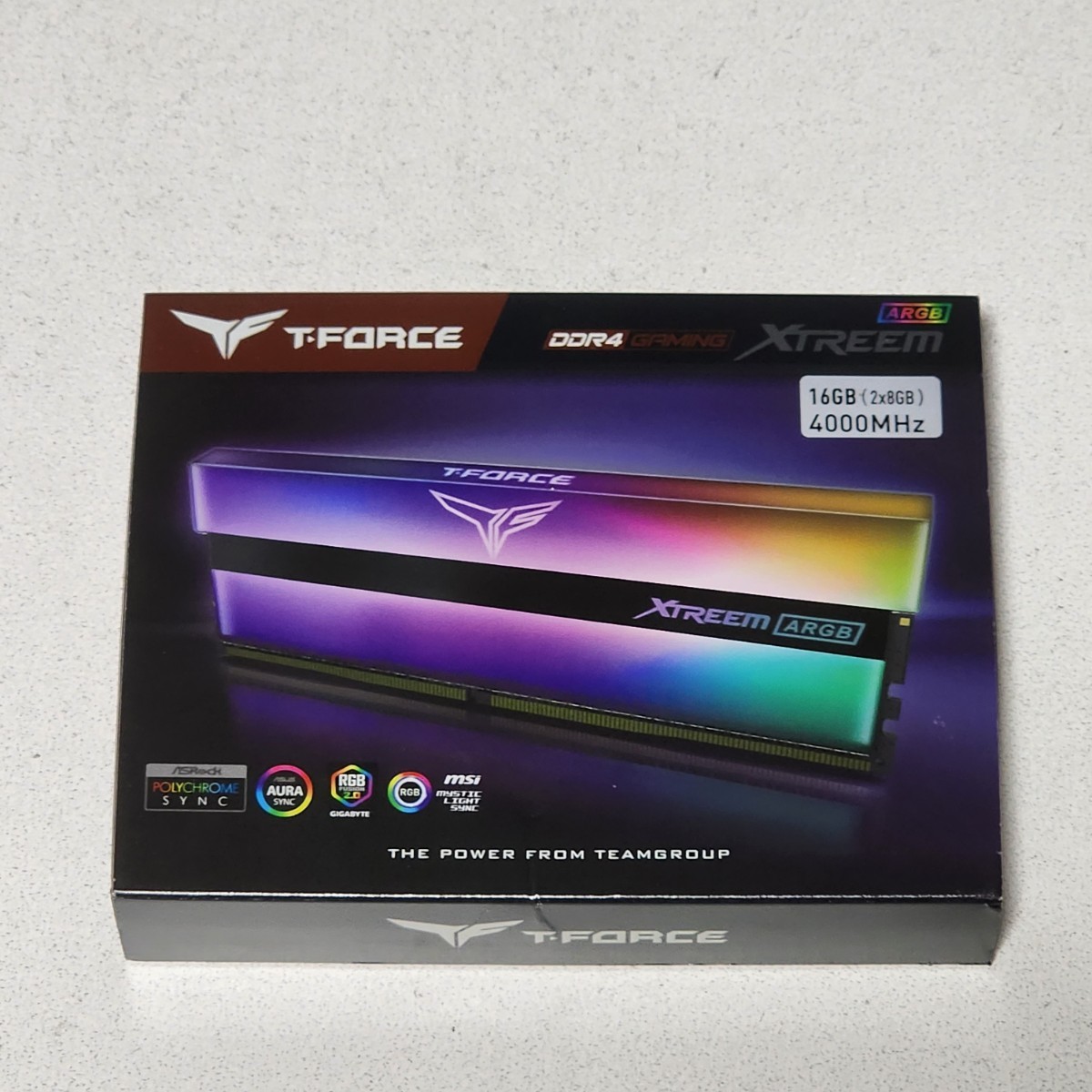TEAMGROUP T-FORCE XTREEM ARGB DDR4-4000MHz 16GB (8GB×2枚キット) TF10D48G4000HC18JBK 動作確認済み デスクトップ用 PCメモリ (2)_画像1