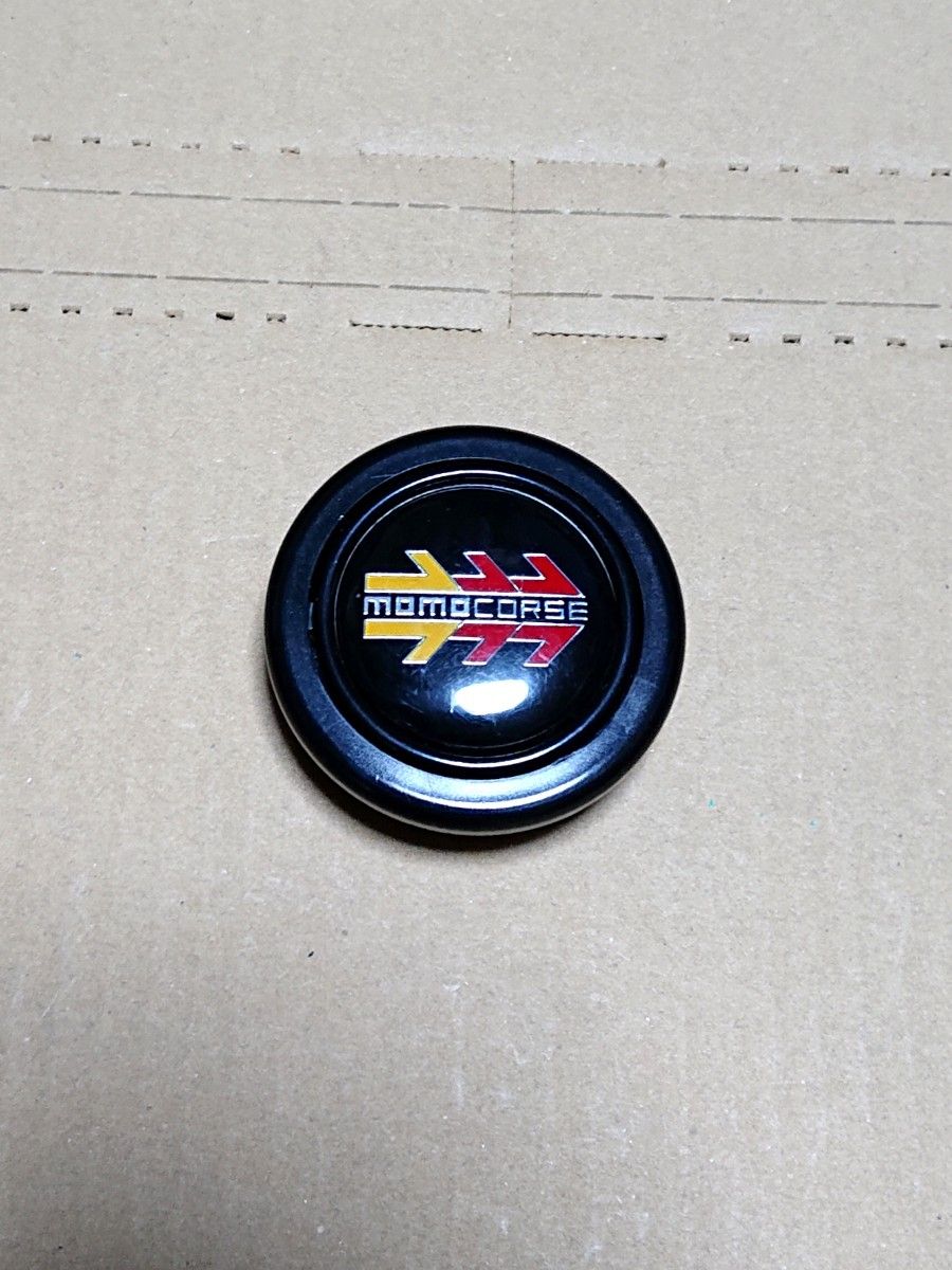 MOMO CORSE ホーンボタン 中古品 モモ コルセ ステアリング MOMO CORSE ホーンボタン 中古品 モモ コルセ ステアリング