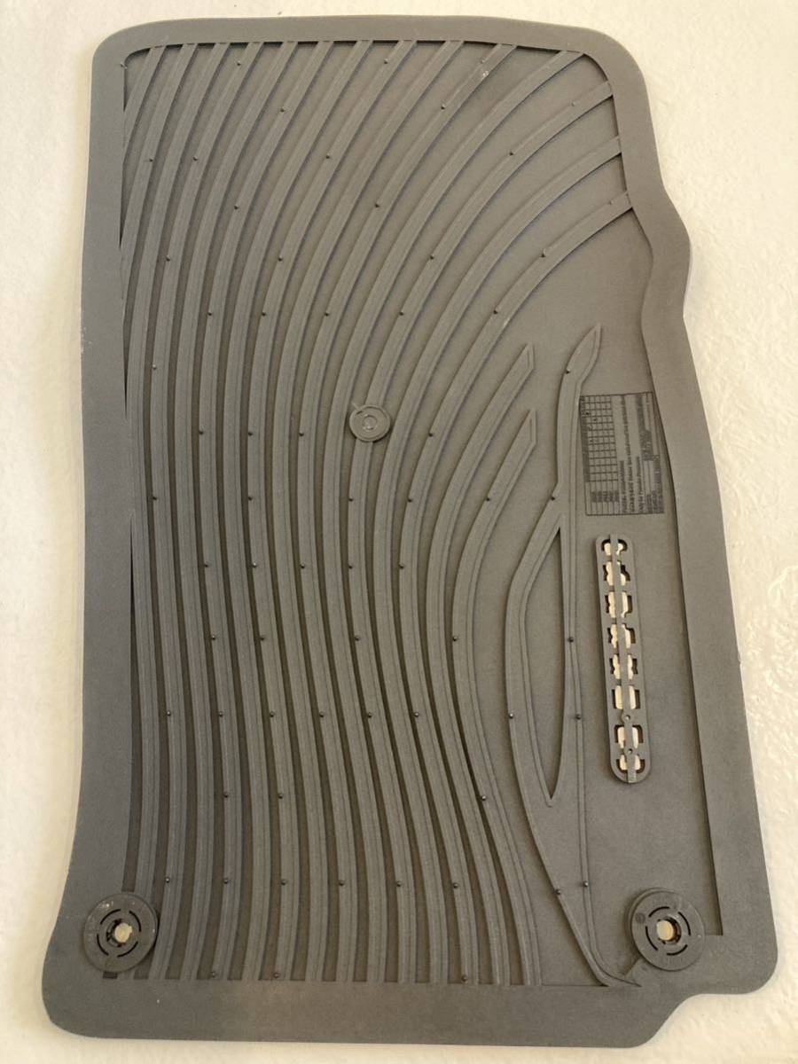 [ original ] Porsche 970 Panamera Raver floor mat right steering wheel 97004480001