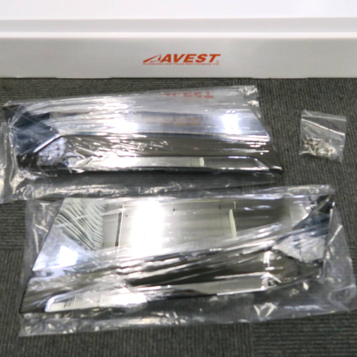 30ALPHARD アルファード30系後期 フロントグリルガーニッシュ 2Pセット ABS製 未使用 小傷有 AVEST アベスト 匿名配送 宅配送料無料 売切り_送料は出品者が負担/支払いをします