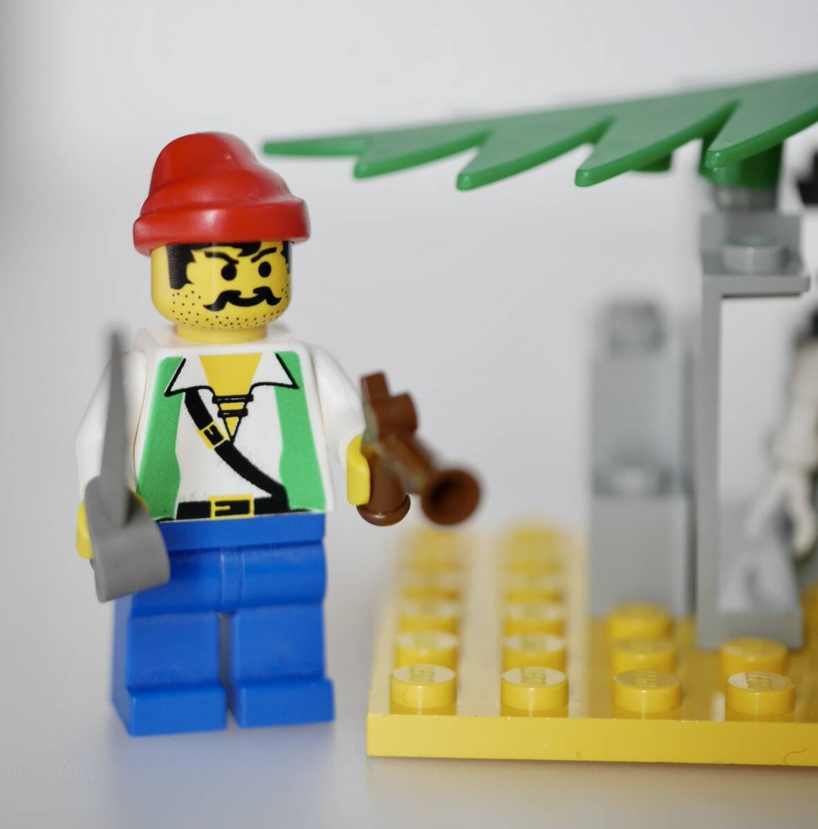 ☆希少 オールドレゴ LEGO 南海の勇者シリーズ 6252 シーメイト（ミニフィグセット) 1993年発売と6232 ガイコツと海賊　1996年発売のセット_画像6