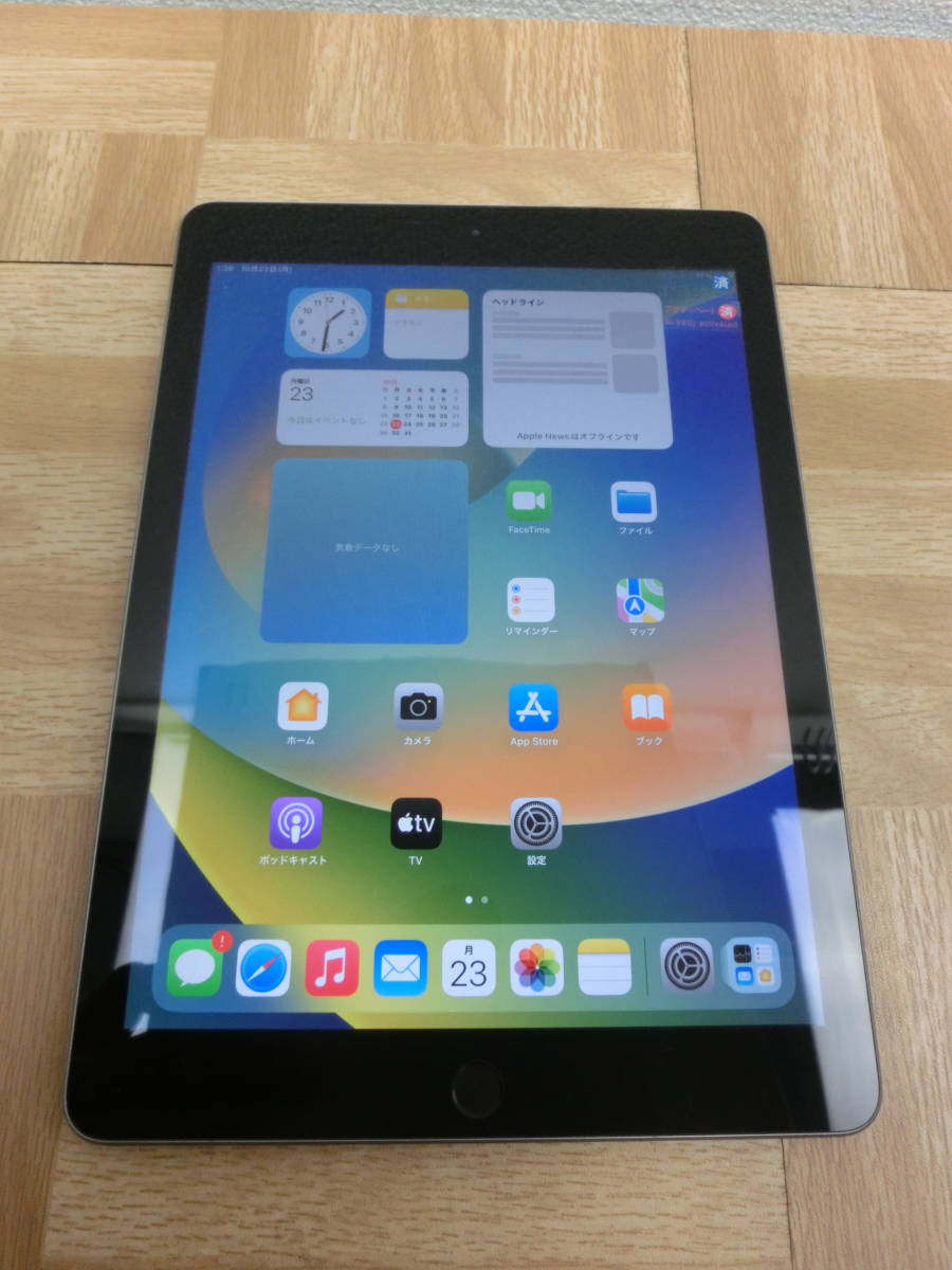 my/272732/2201/アップル　Apple iPad 第6世代 Wi-Fiモデル 9.7インチ MR7F2J/A 32GB/スペースグレイ_画像1