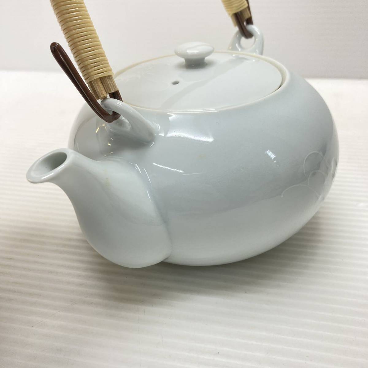 有田焼 松泉 茶器セット 茶器 湯呑 急須 和食器 茶器揃 蓋付湯呑 箱付 未使用_画像4