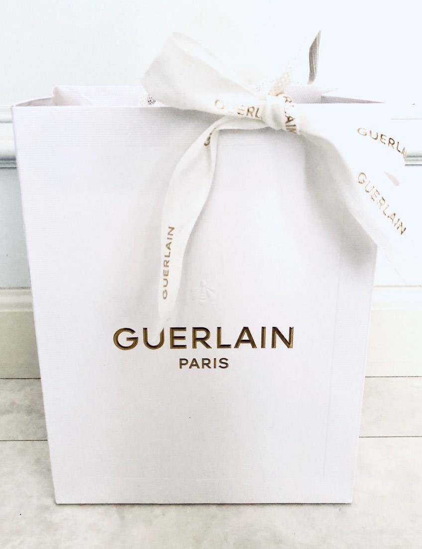 大幅値下！ 非売品 GUERLAIN ゲラン 紙袋 小 1枚 白リボン付き ショッパー プレゼントに_画像1