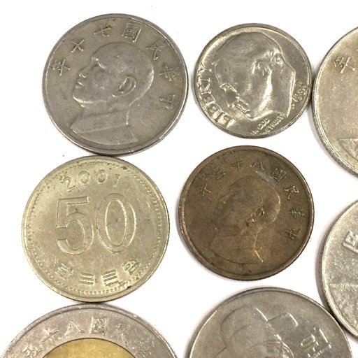 送料360円 中国 韓国 海外 コイン 古銭 銀貨 計16点 セット 同梱NG_画像2