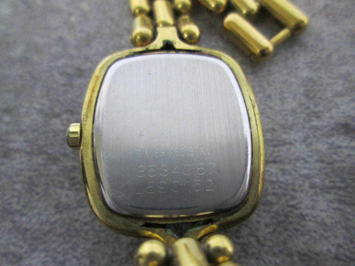 【0227n F9574】WALTHAM ウォルサム L590152 レディース腕時計 クォーツ ゴールドカラー 2針_画像4