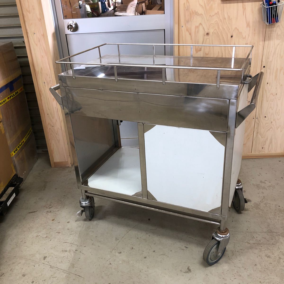 861 original stainless steel with casters Wagon rack / times ... hospital medical care kitchen store furniture movement work industry garage 
