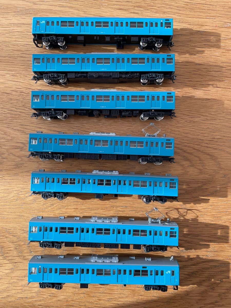 201系直流通勤形電車(京阪神緩行線色)7両セット KATO Nゲージ10 201系直流通勤形電車(京阪神緩行線色)7両セット KATO Nゲージ10